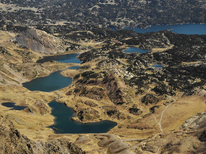 les lacs des Bouillouses vus du sommet